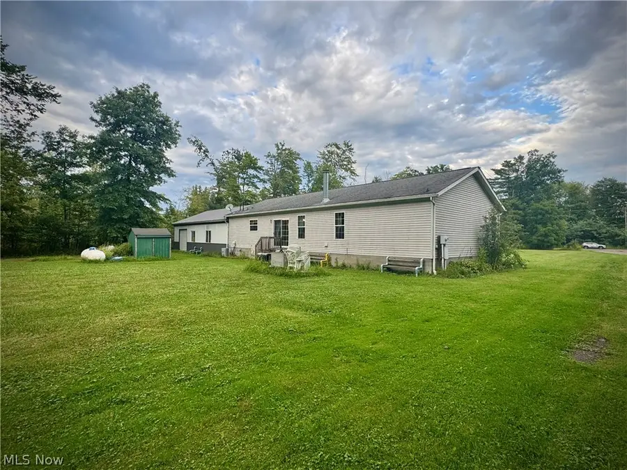 1886 N Pricetown Road, Diamond, OH 44412 - #3