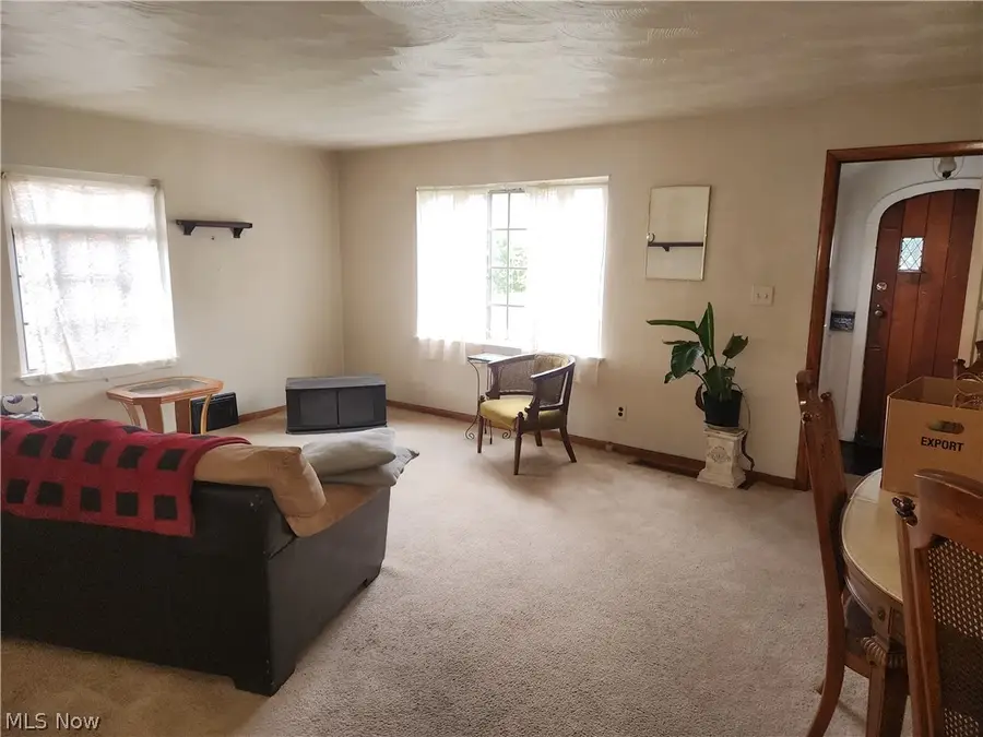 4107 Kenmore Avenue, Parma, OH 44134 - #3
