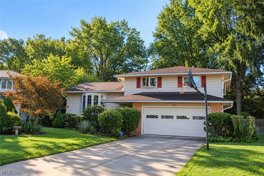 1815 Oaklawn Drive, Parma, OH 44134 - #2