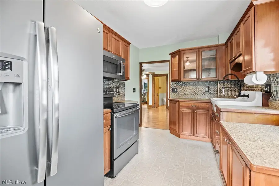 6228 Avon Lake Road, Spencer, OH 44275 - #3