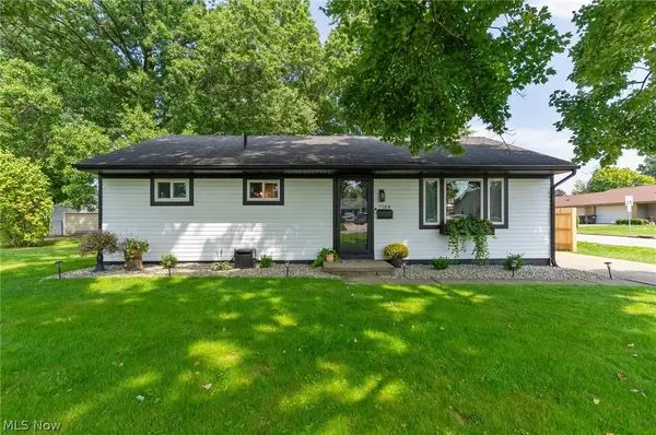 1584 Ridgewood Drive, Salem, OH 44460