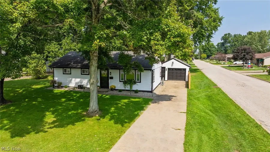 1584 Ridgewood Drive, Salem, OH 44460 - #3