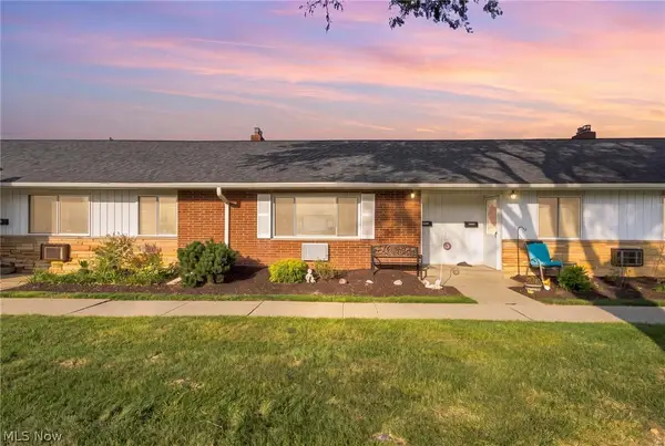 5651 Broadview Road #B5, Parma, OH 44134