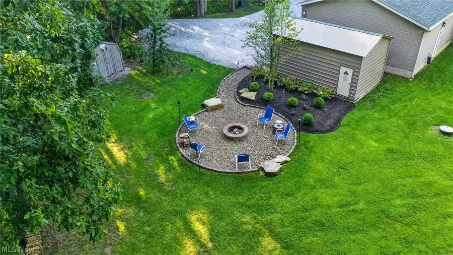 5249 New London Road, Geneva, OH 44041 - #3