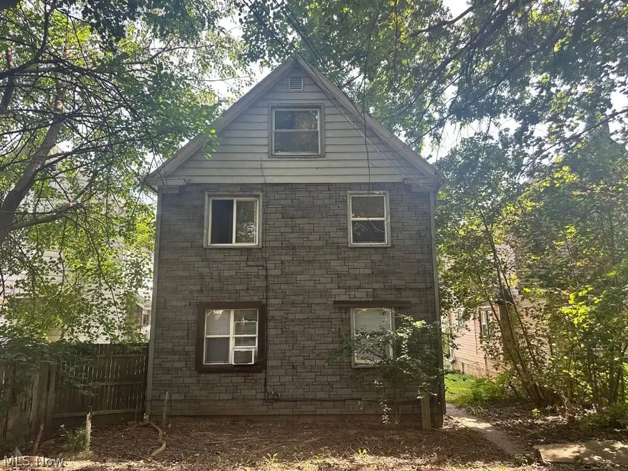 426 S Arlington Street, Akron, OH 44306 - #2