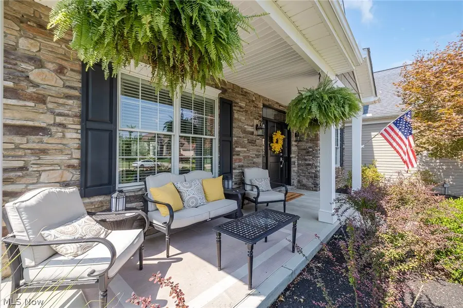 9660 Grand Oaks Trail, Olmsted, OH 44138 - #3