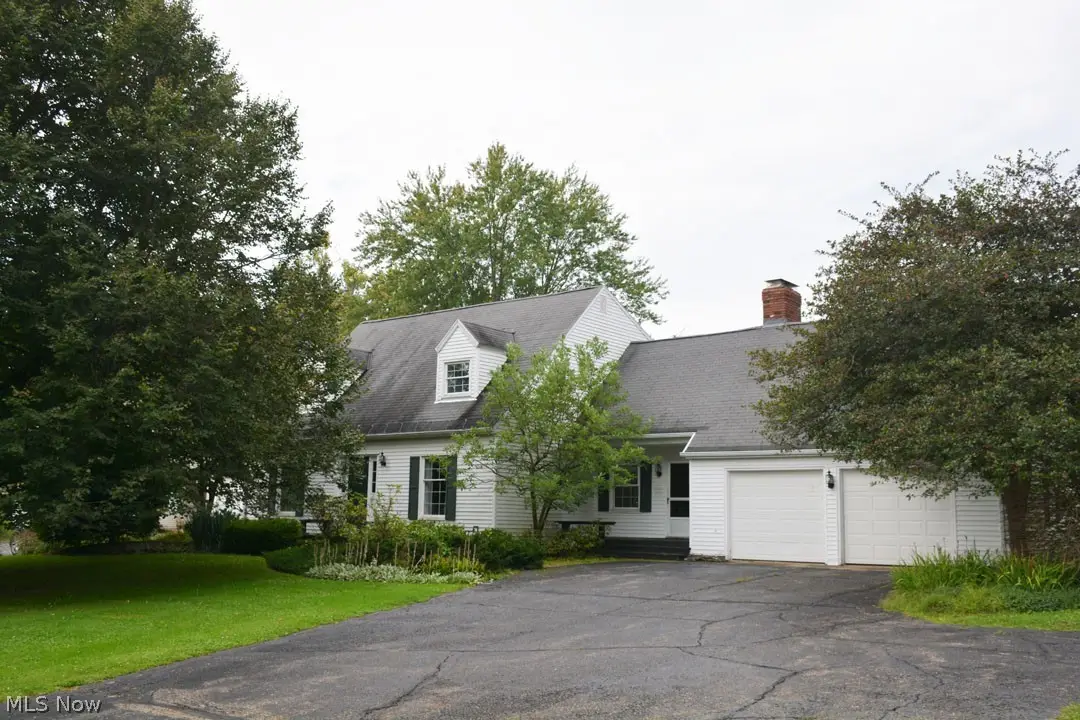 71 Maple Hill Drive, Chagrin Falls, OH 44022 - #1