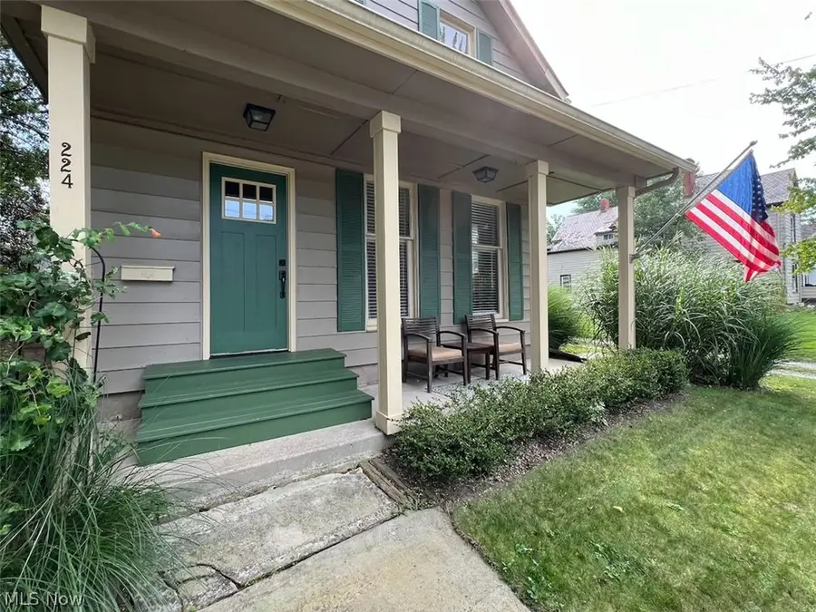 224 6th Street, Elyria, OH 44035 - #2