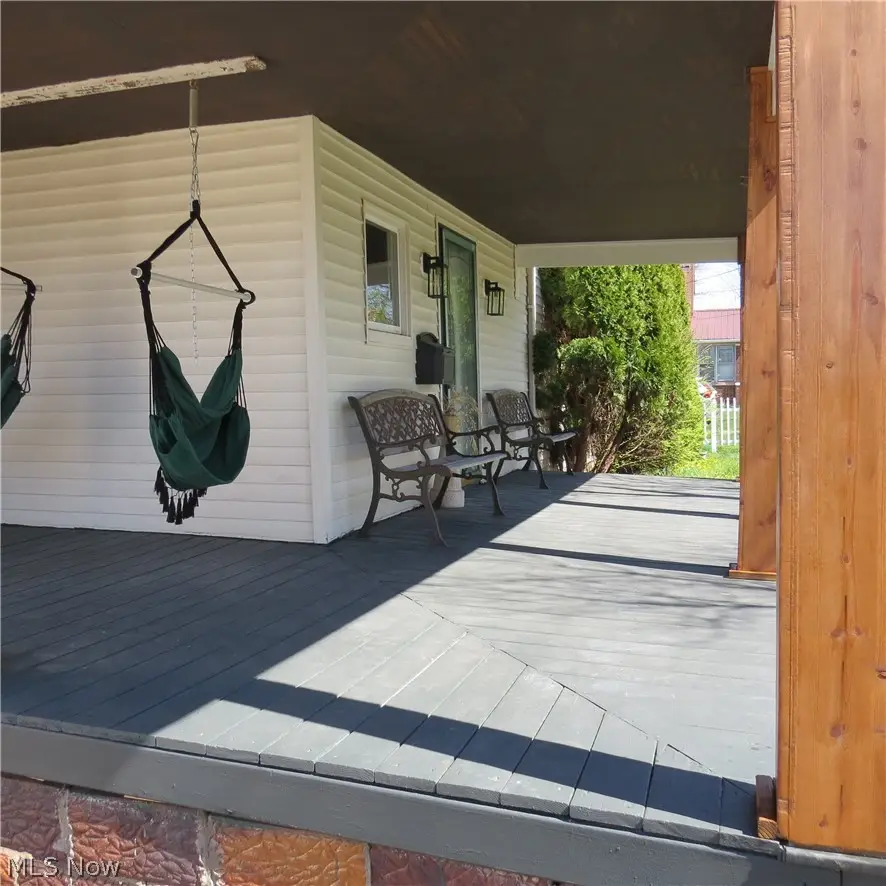 109 Park Ne Avenue, Carrollton, OH 44615 - #3