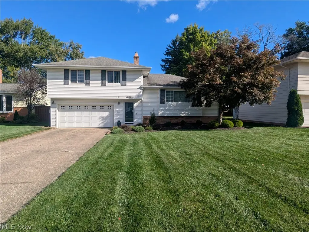 11746 Lafayette Drive, Parma Heights, OH 44130 - #1