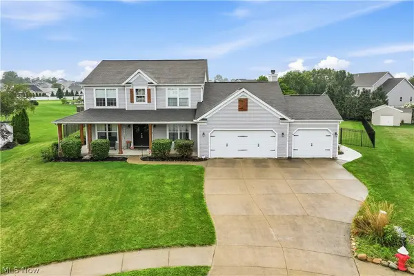 12530 Lineage Nw Circle, Uniontown, OH 44685