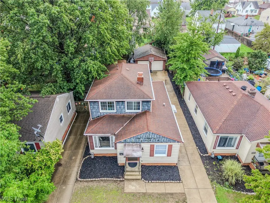 5703 Haverhill Avenue, Parma, OH 44129 - #3