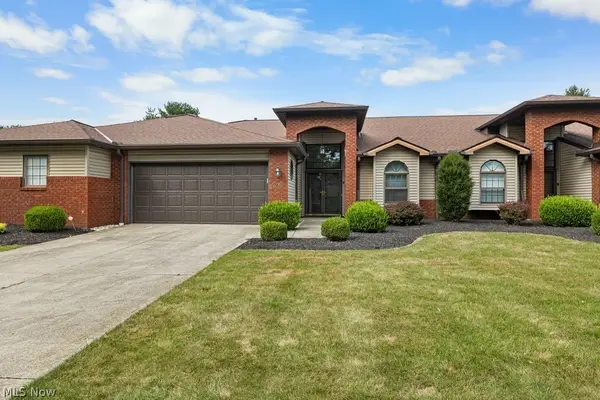 5243 Parkhurst Drive, Sheffield, OH 44054