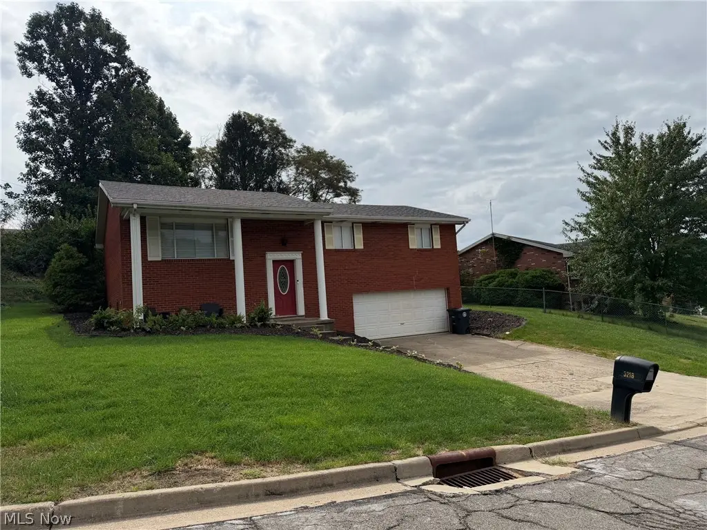 3218 Saint Charles Drive, Steubenville, OH 43952 - #1