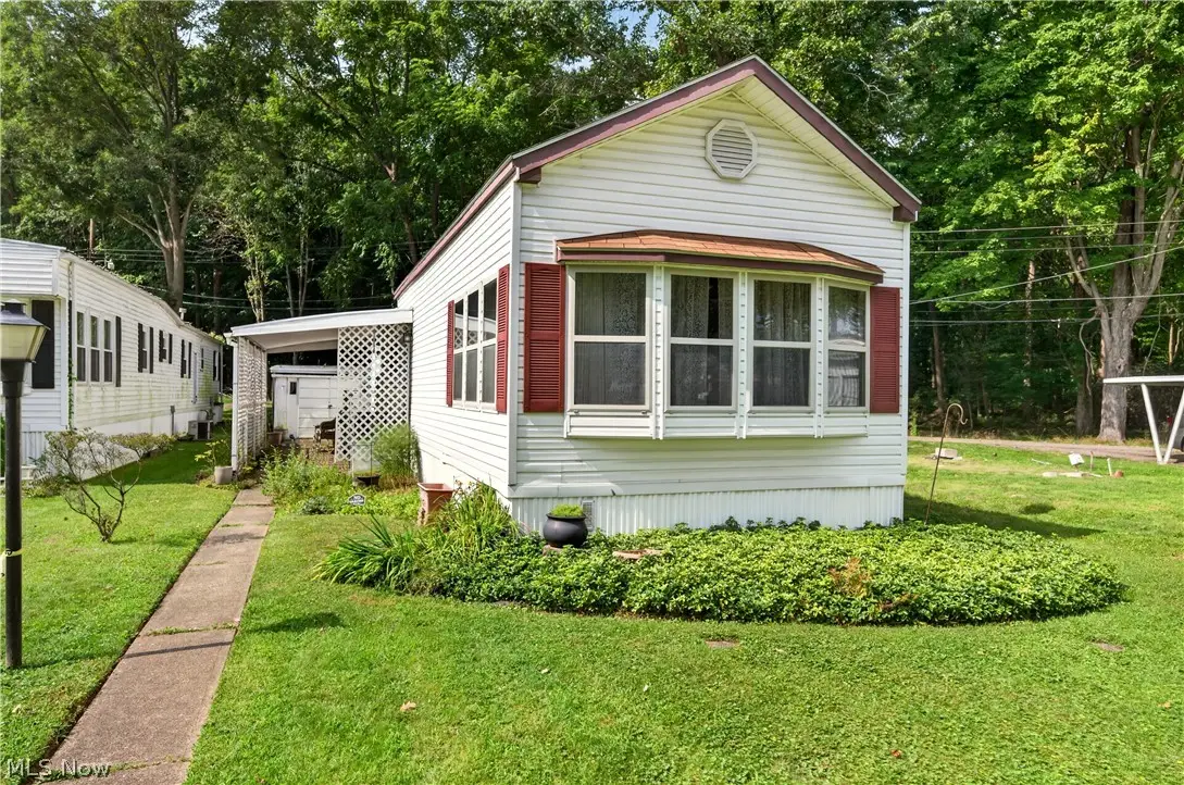 1219 Pasadena Nw Boulevard, North Canton, OH 44720 - #1