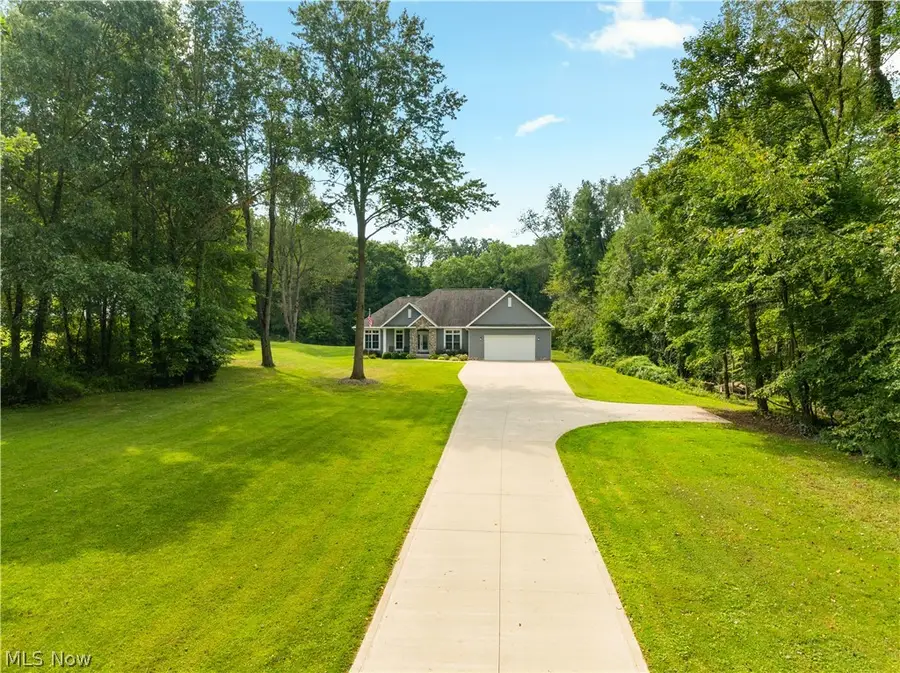 928 Dunning Road, New Franklin, OH 44614 - #2