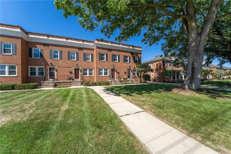 2684 Wooster Road, Rocky River, OH 44116 - #3