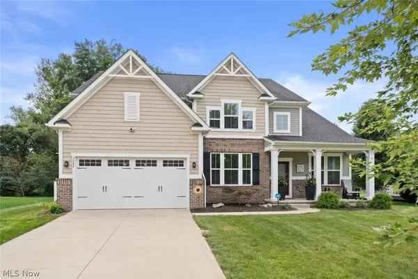 3082 Stonehurst Road, Uniontown, OH 44685