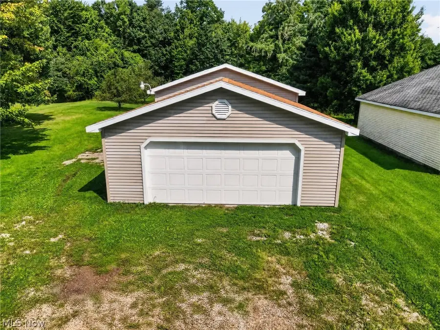 371 E Jefferson Street, Jefferson, OH 44047 - #3