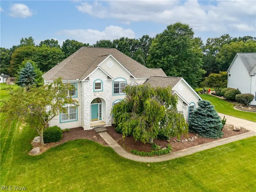39363 Stonefield Place, Avon, OH 44011 - #2
