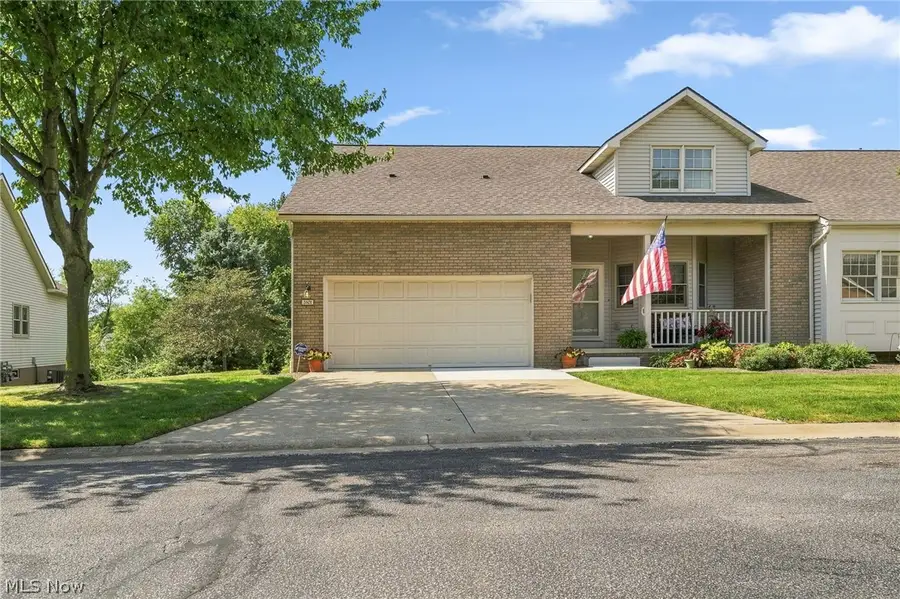 2601 Charing Cross Nw Road, Canton, OH 44708 - #2