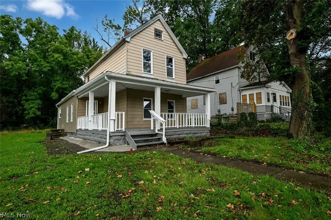 906 E Buchtel Avenue, Akron, OH 44319 - #1