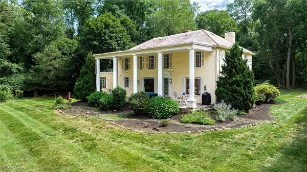 1375 N Revere Road, Akron, OH 44333