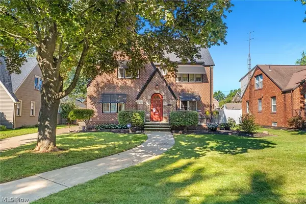 221 Raff Nw Road, Canton, OH 44718