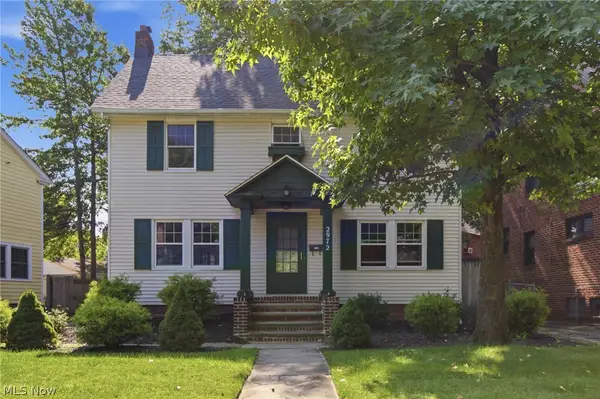 2972 Yorkshire Road, Cleveland Heights, OH 44118