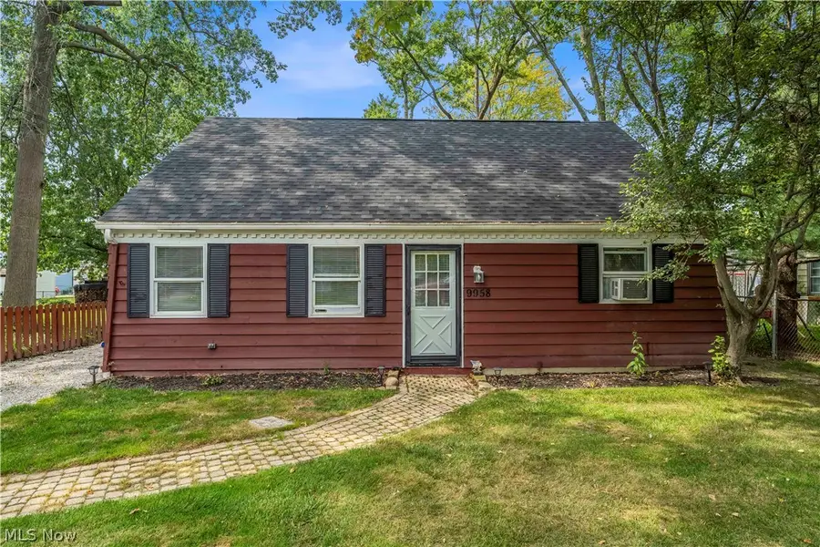 9958 Dupont Drive, Columbia Station, OH 44028 - #2