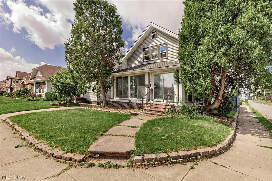 3748 W 137th Street, Cleveland, OH 44111 - #3