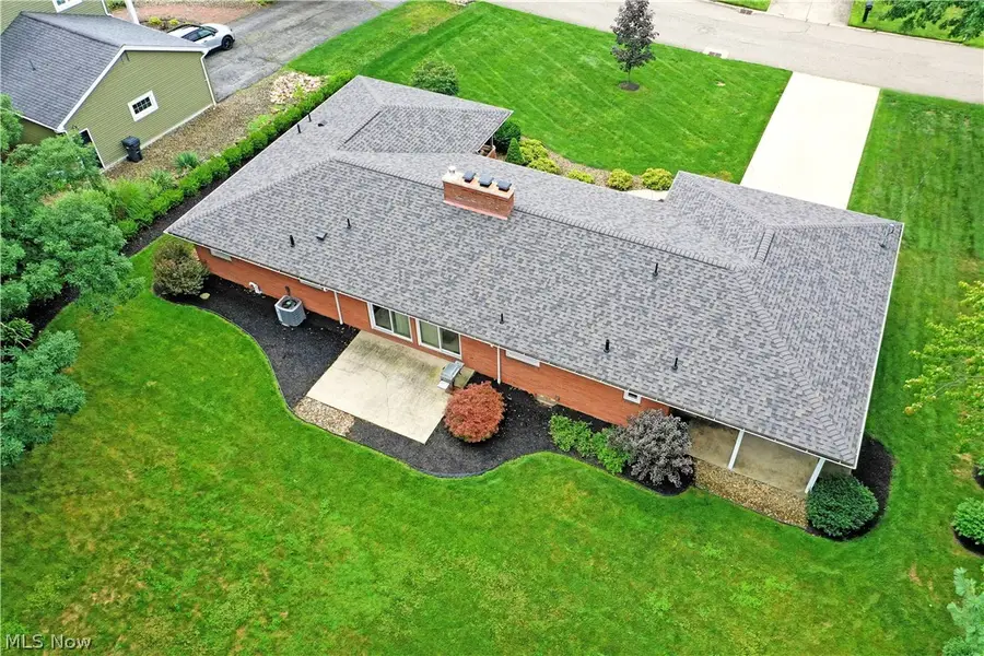 8637 Squirrel Hill Ne Drive, Warren, OH 44484 - #3