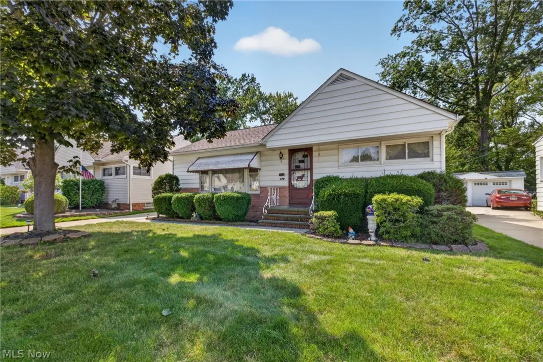 378 High Tee Street, Willowick, OH 44095 - #1