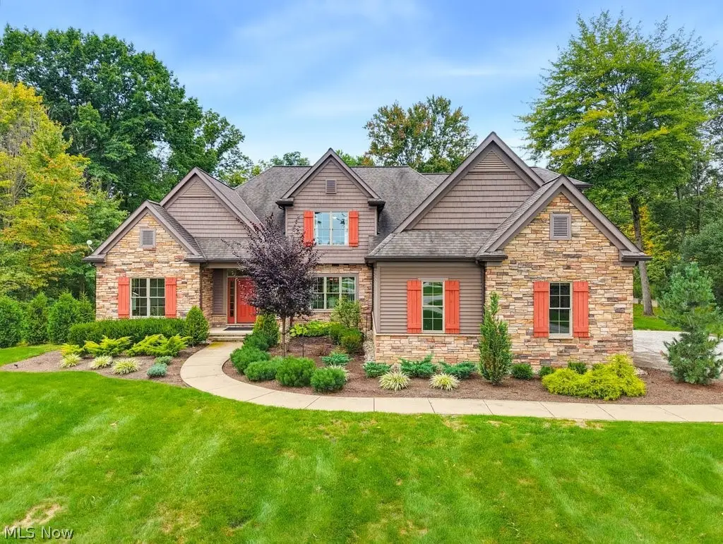 18180 Sedge Court, Chagrin Falls, OH 44023 - #1