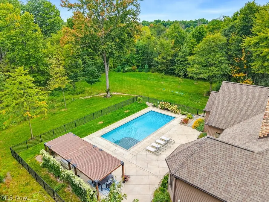 18180 Sedge Court, Chagrin Falls, OH 44023 - #3