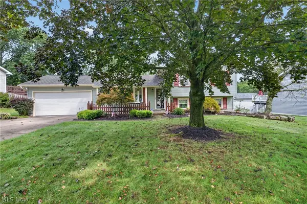 2379 Oak Trace Street, Youngstown, OH 44515