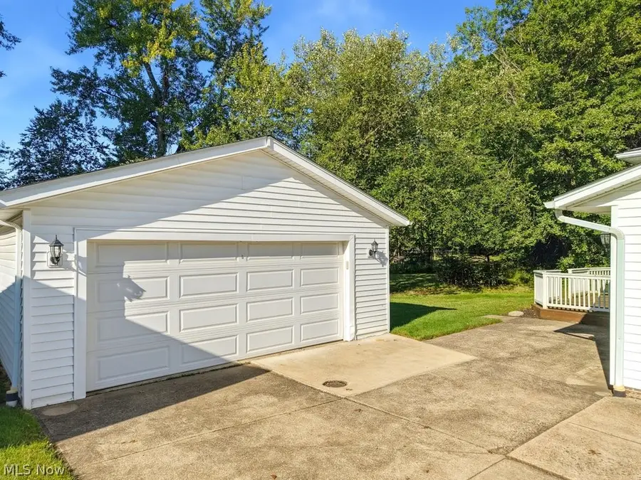14924 Carol Drive, Maple Heights, OH 44137 - #3