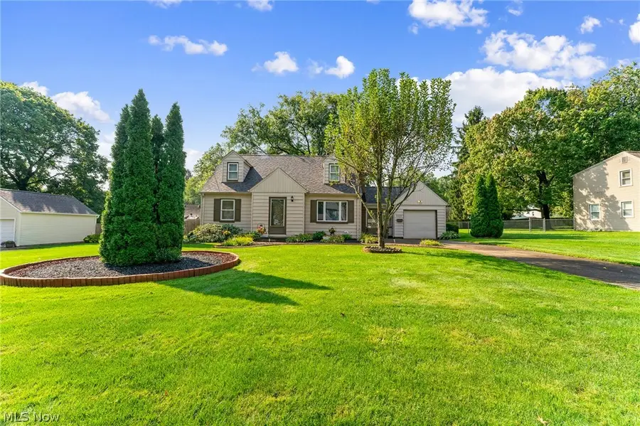 2235 Coral Sea Drive, Youngstown, OH 44511 - #2