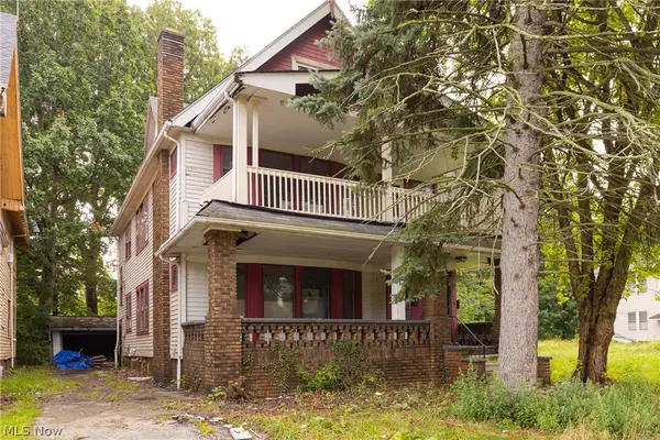 1069 Carlyon Road, East Cleveland, OH 44112