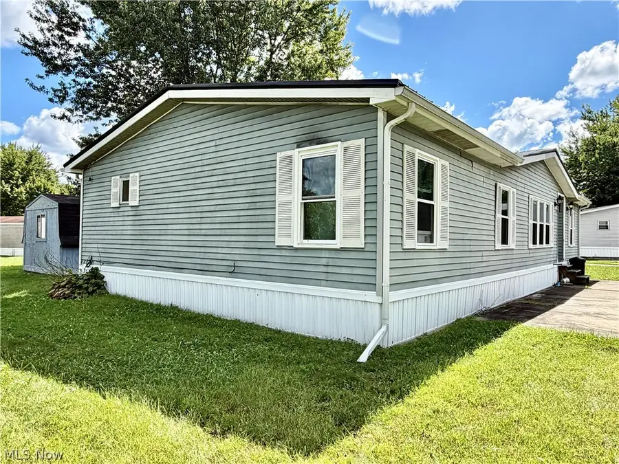 3202 Dove Drive, Warren, OH 44481 - #2