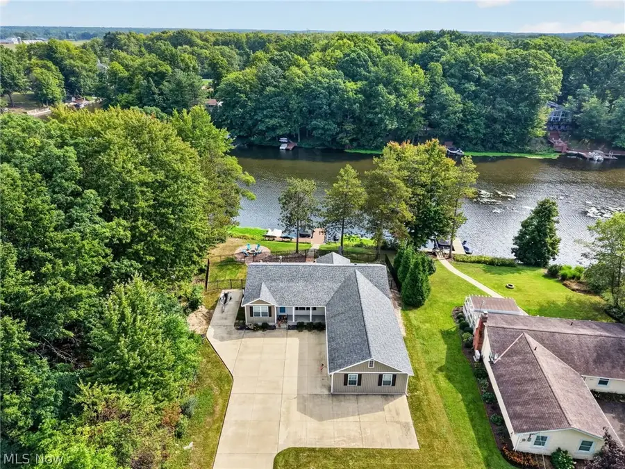 1110 Evening Star Drive, Roaming Shores, OH 44085 - #2
