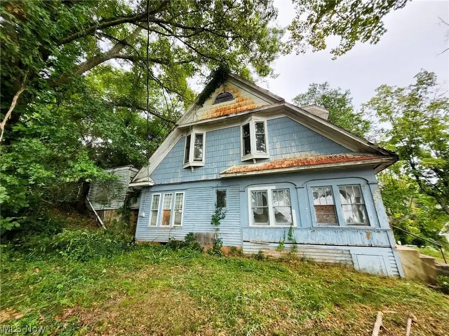 103 Circle Ave, Spencer, WV 25276 - #2