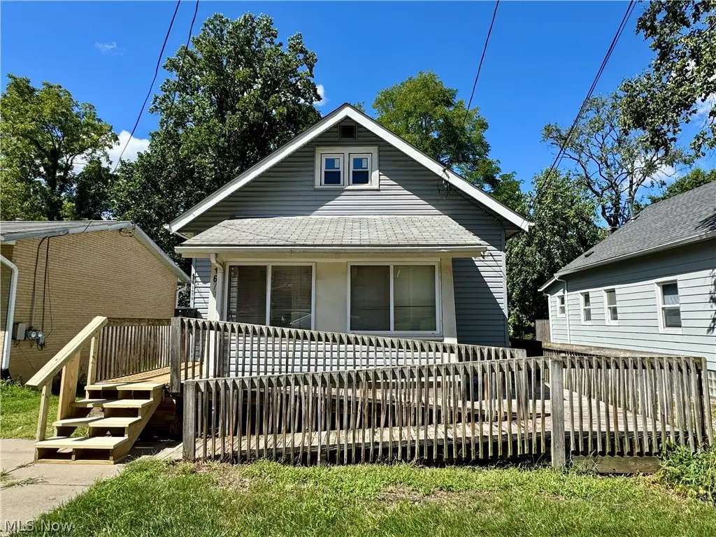 1670 Williams Street, Cuyahoga Falls, OH 44221 - #1