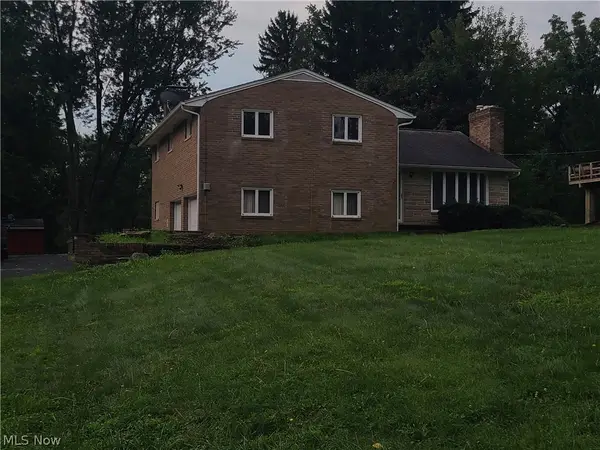 1412 Grove Ne Street, Canton, OH 44721