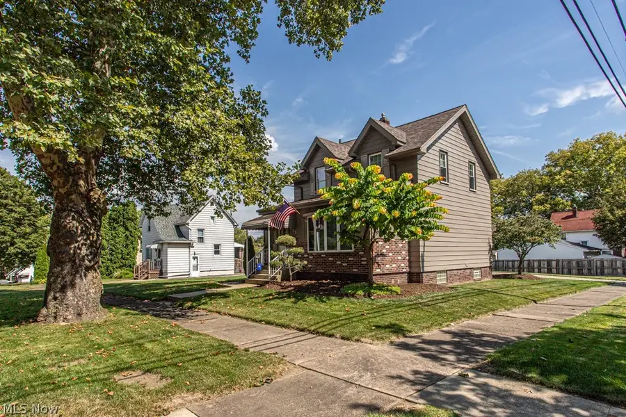 353 Grant Avenue, McDonald, OH 44437 - #3