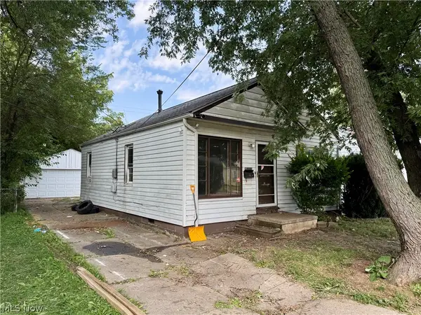 11914 Mcgowan Avenue, Cleveland, OH 44135