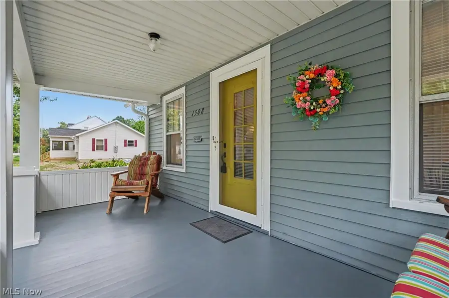 1508 Falls Avenue, Cuyahoga Falls, OH 44223 - #3