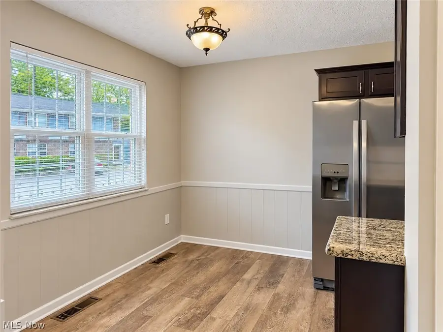 290 Lincoln Sw Street #I, Hartville, OH 44632 - #2