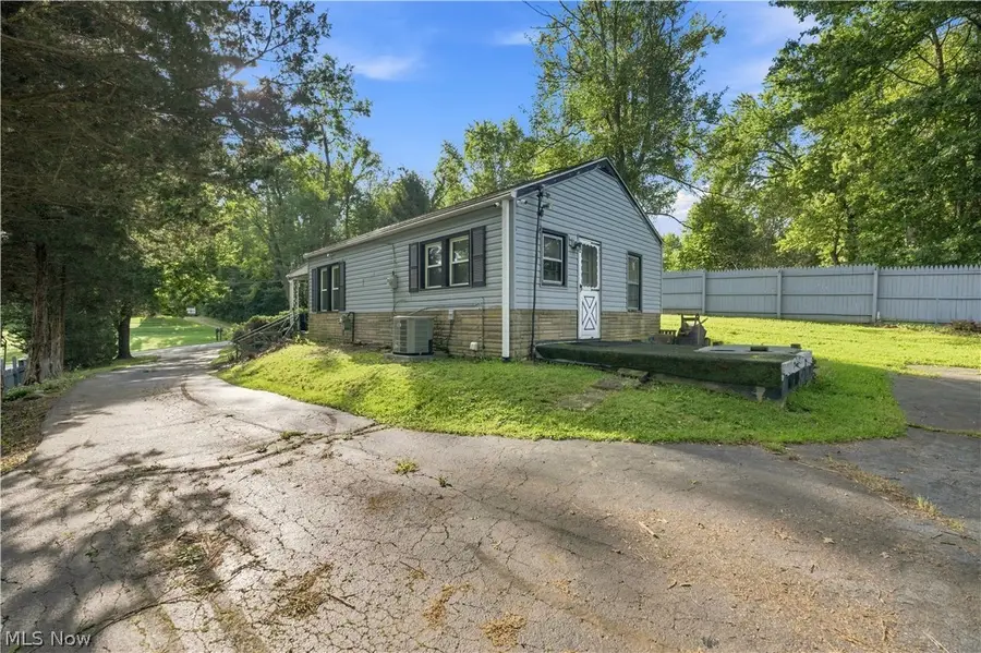 1780 Ambre Drive, Akron, OH 44312 - #2