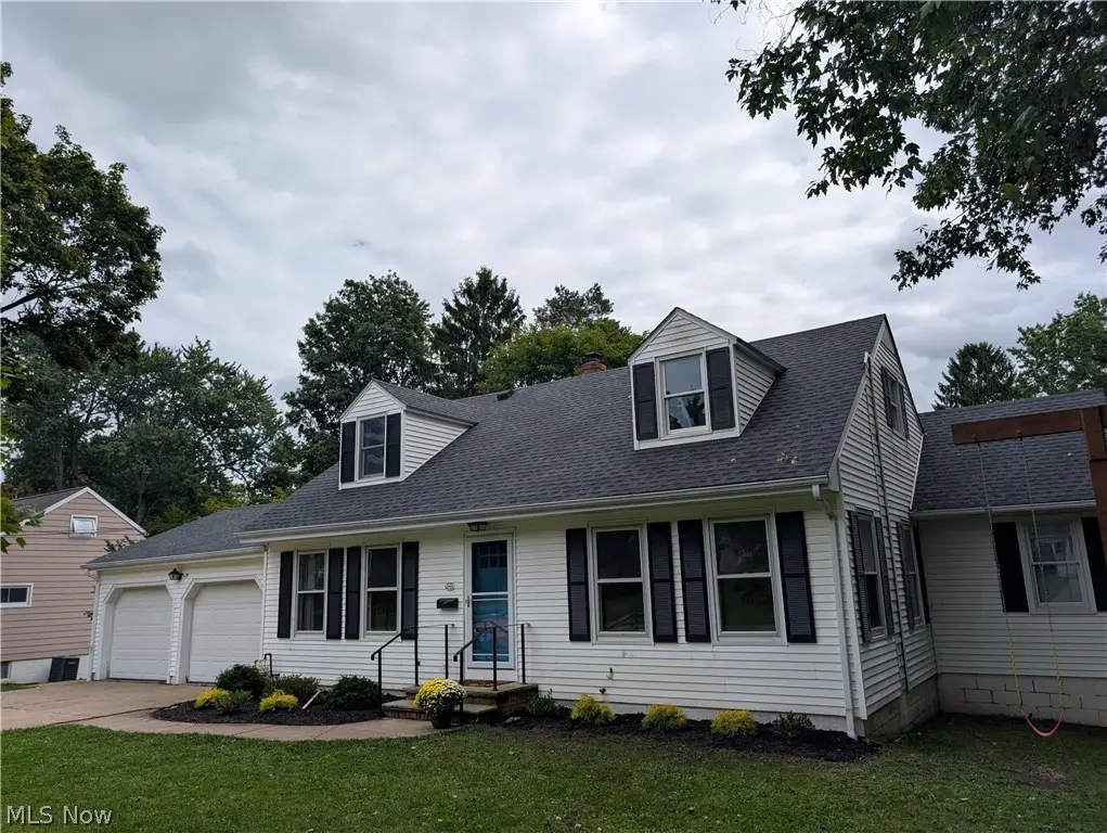 206 Allynd Boulevard, Chardon, OH 44024 - #1